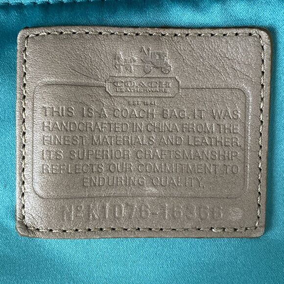 Coach Madison Sophia Satchel Op Art Champaign Bag tag and ling strap are missing - Picture 6 of 11